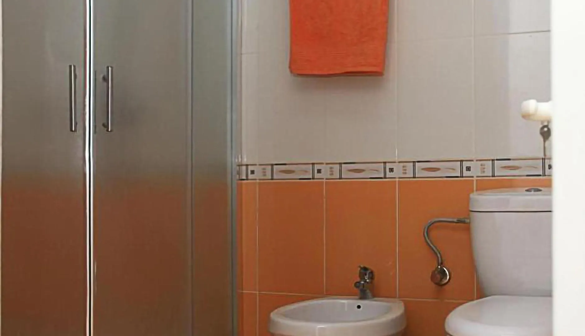 Edurres Terminal Apartment 9 0*, דורס אלבניה